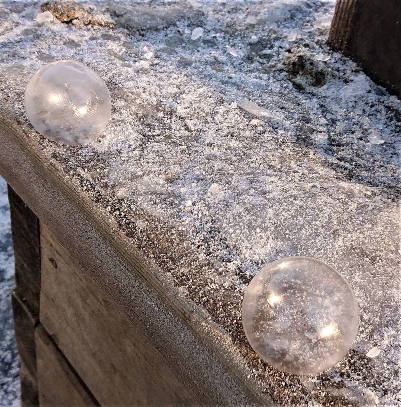 Såpebobler og frost blir magi