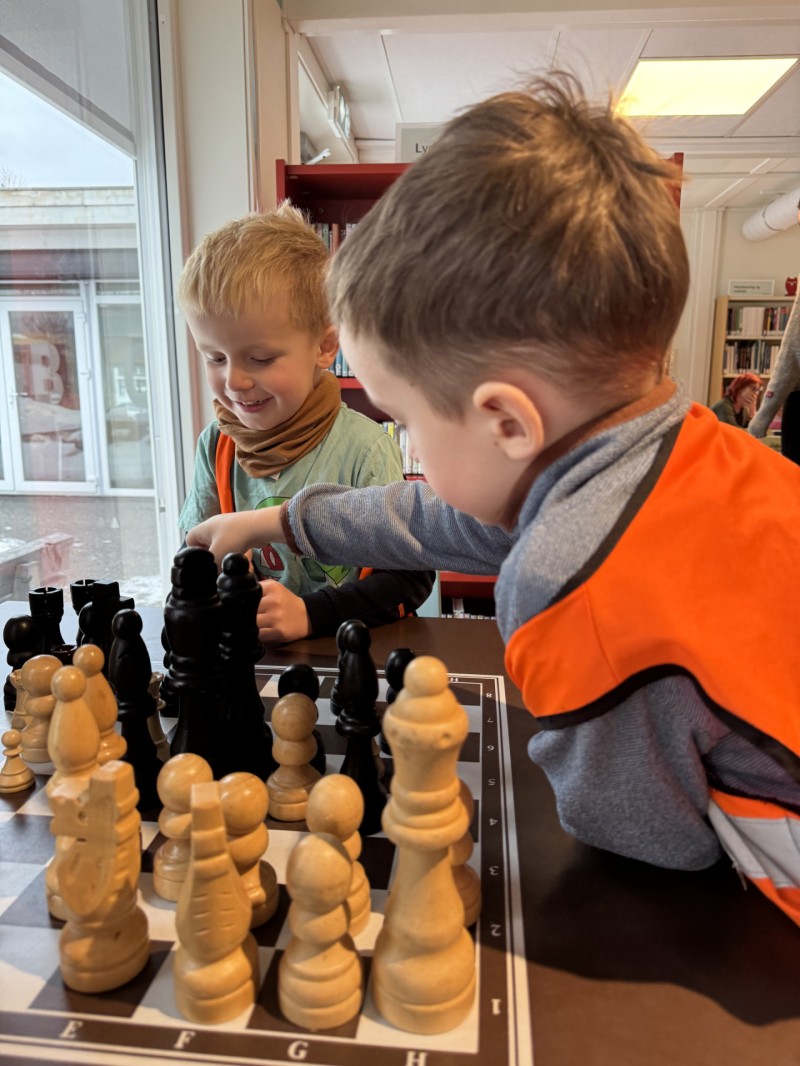 Slemmestad bibliotek