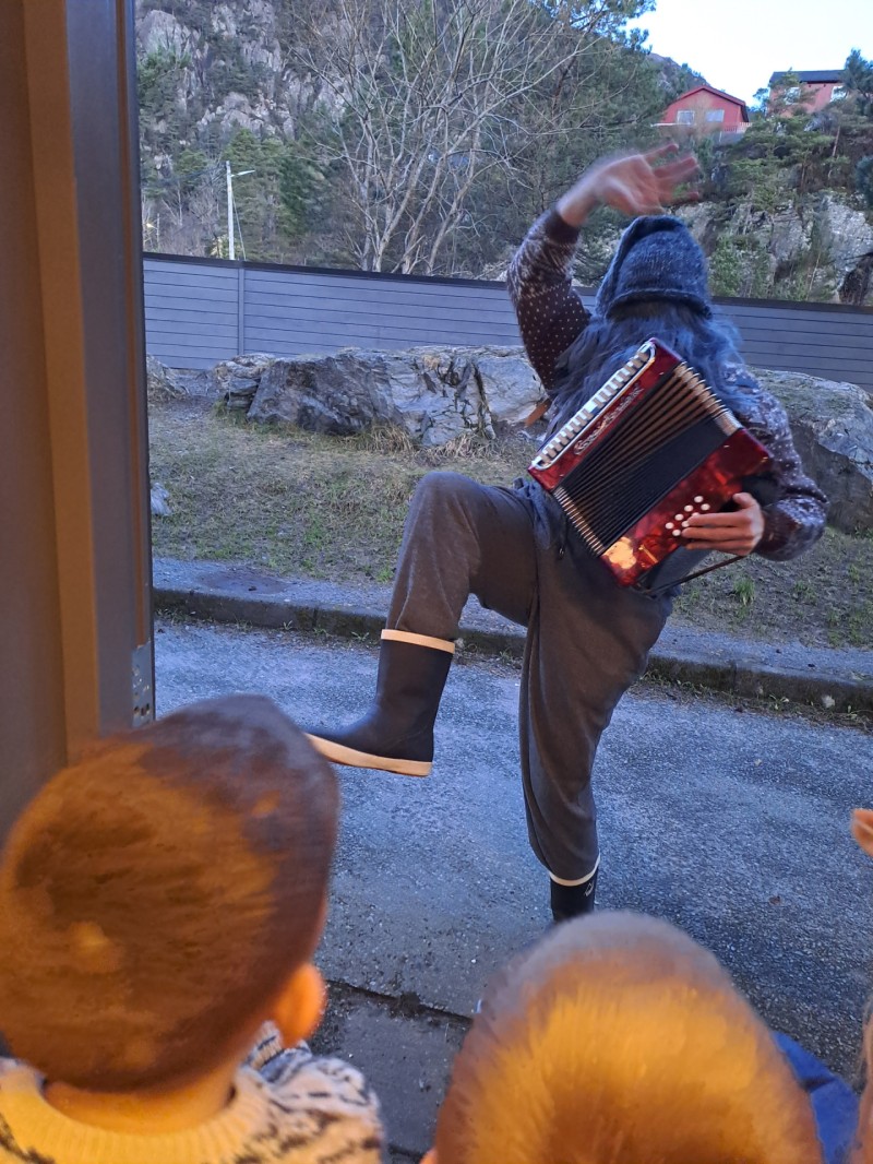 Kystnissen på besøk